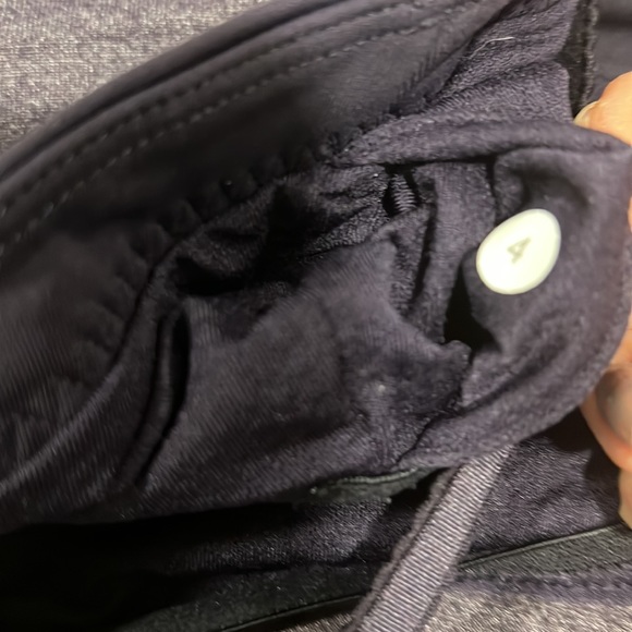 Lululemon Pure Focus tank top, size 4. - Picture 9 of 9